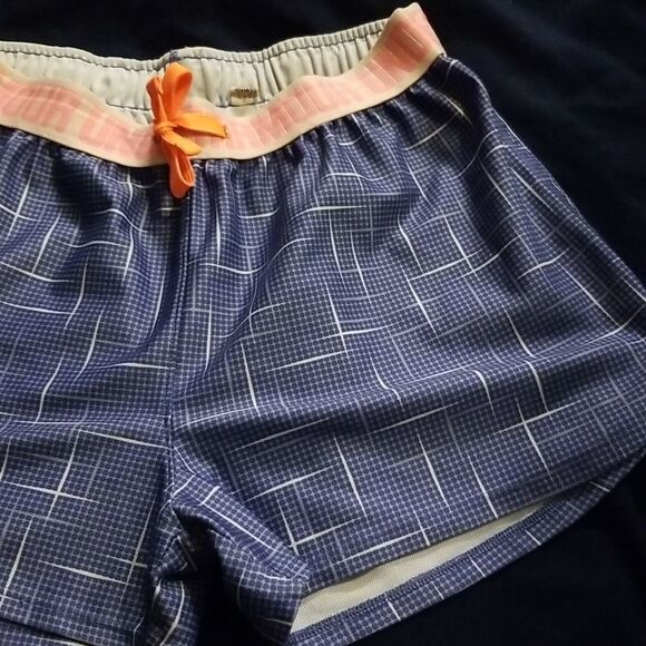 under armour play up shorts - Picture 4 of 6